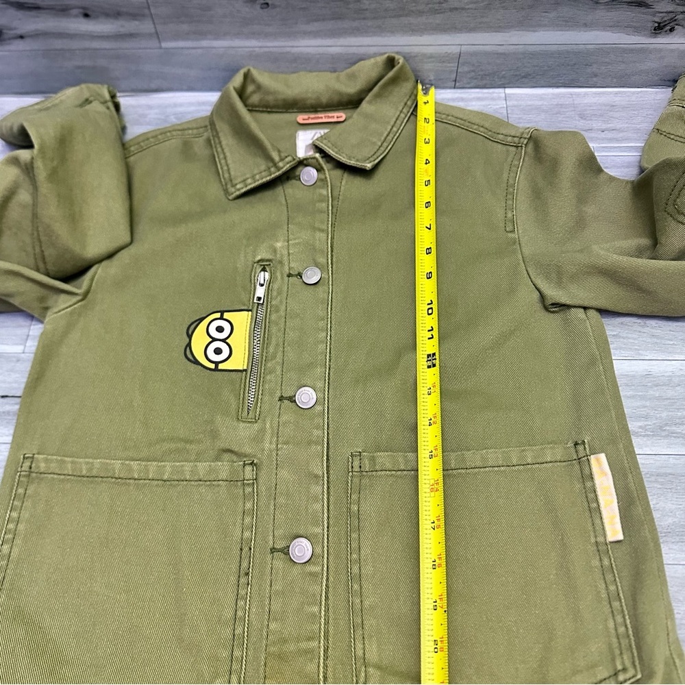 Zara Kids Olive Jacket Minions with Fun Cartoon Design size 11-12 Unisex - Picture 9 of 12